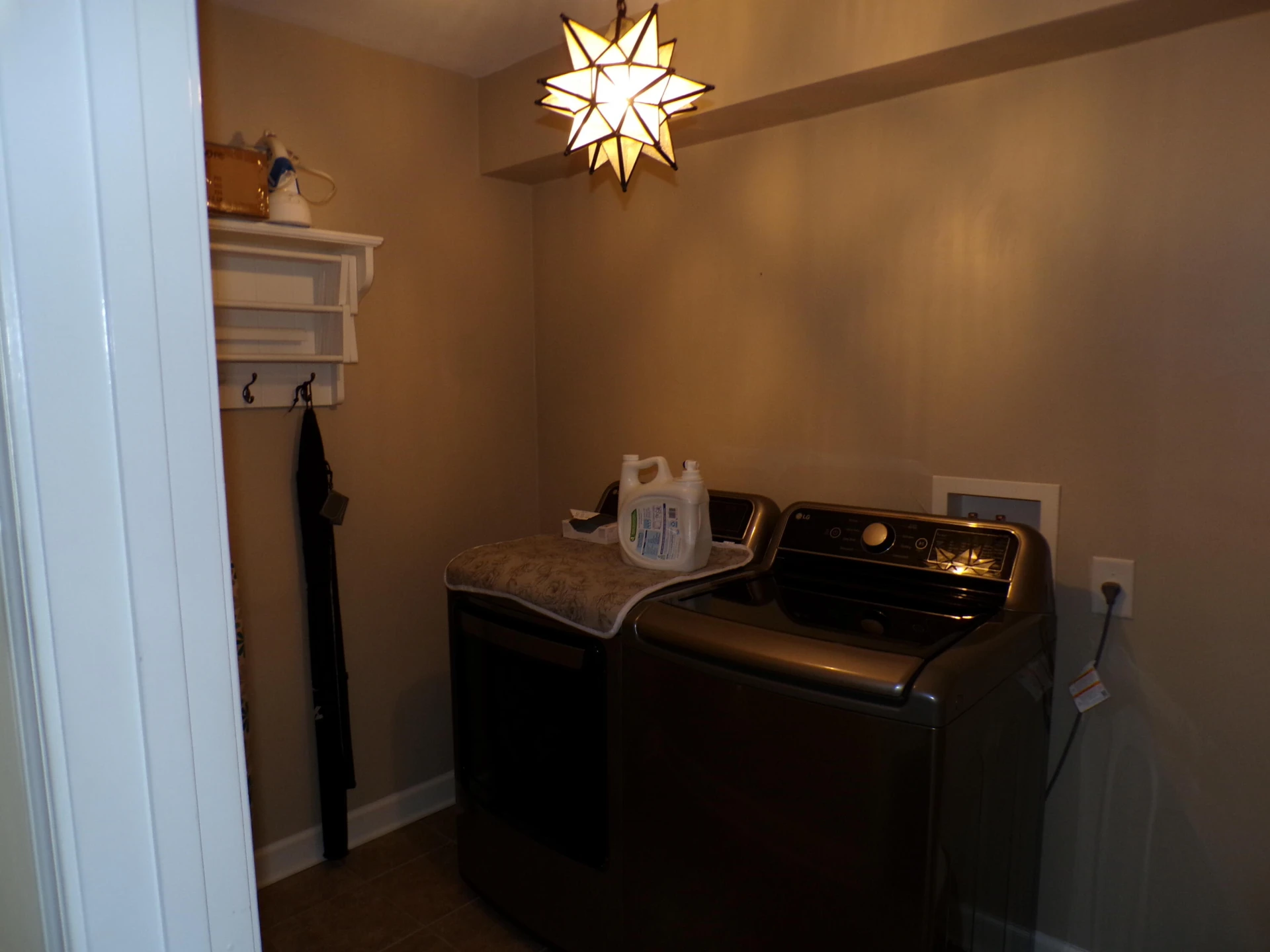 2321 Foxfield LN - Photo 16