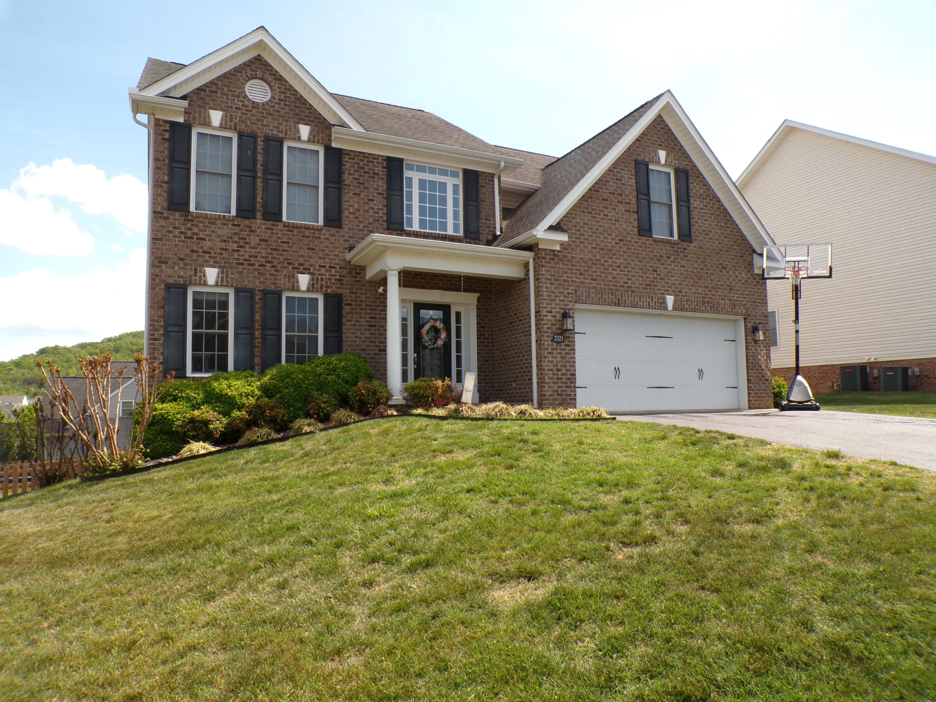 2321 Foxfield LN - Photo 3