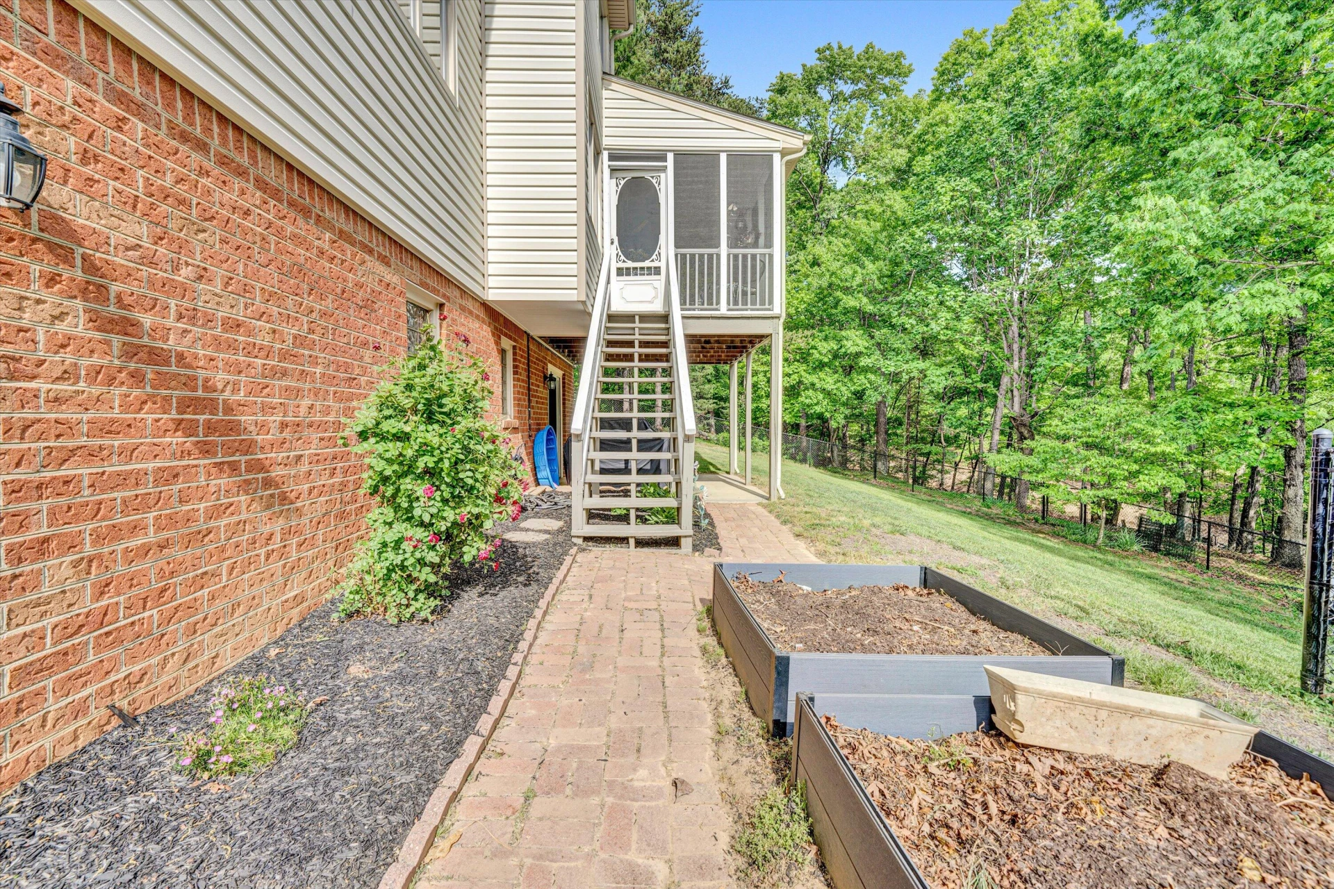 4920 Bear Ridge CIR - Photo 44