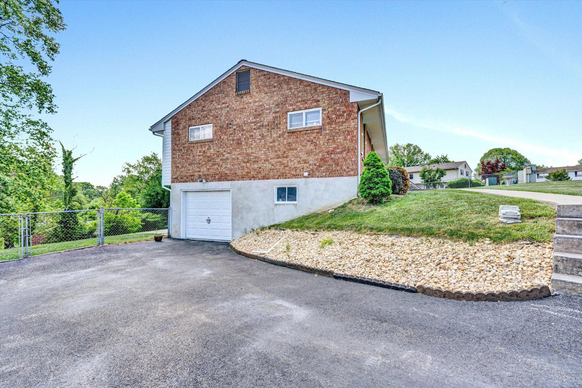 5317 Eveningwood LN - Photo 34