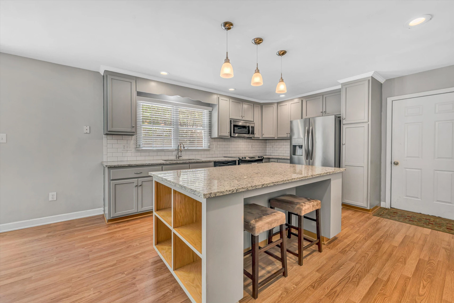 61 Cove Side LN - Photo 15