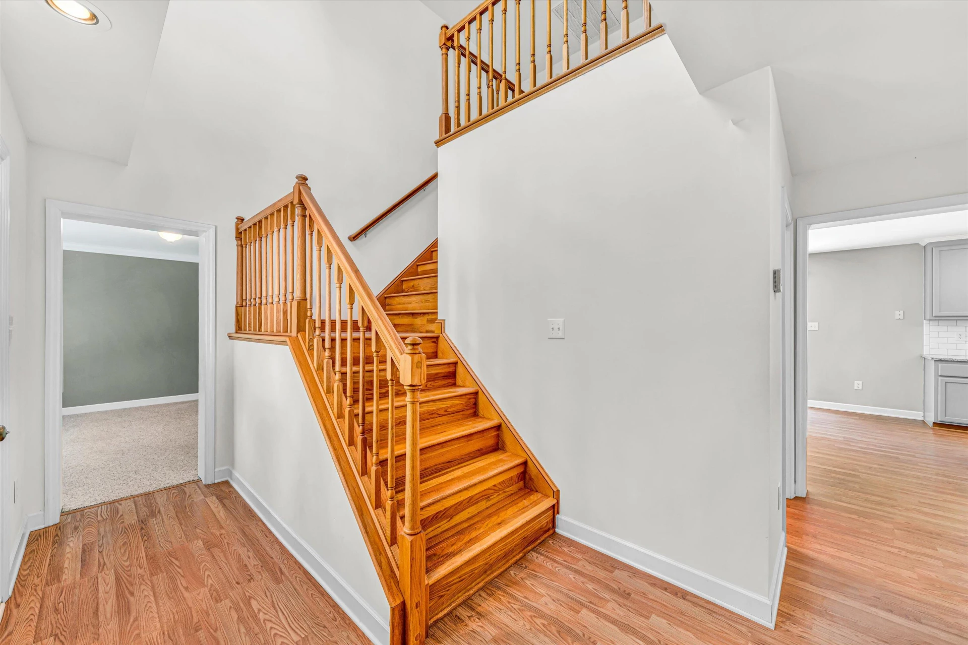 61 Cove Side LN - Photo 9