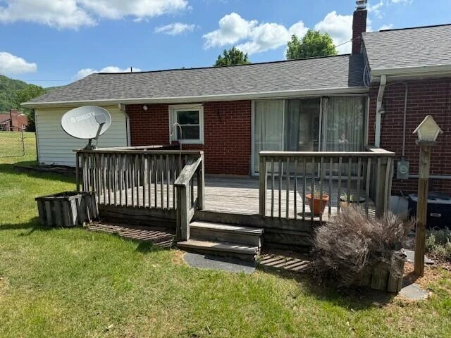 108 Parkway LN - Photo 19