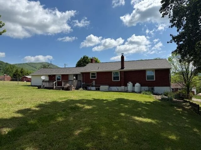 108 Parkway LN - Photo 21