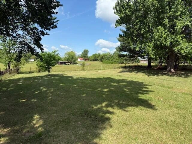 108 Parkway LN - Photo 24