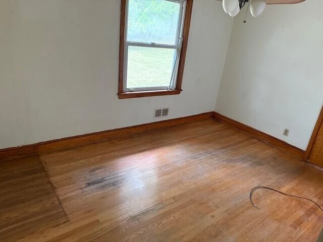108 Parkway LN - Photo 7