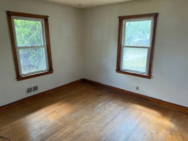 108 Parkway LN - Photo 9