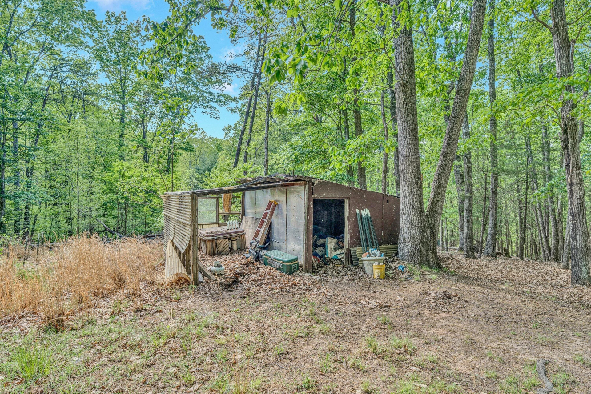 444 Hidden Hill LN - Photo 18