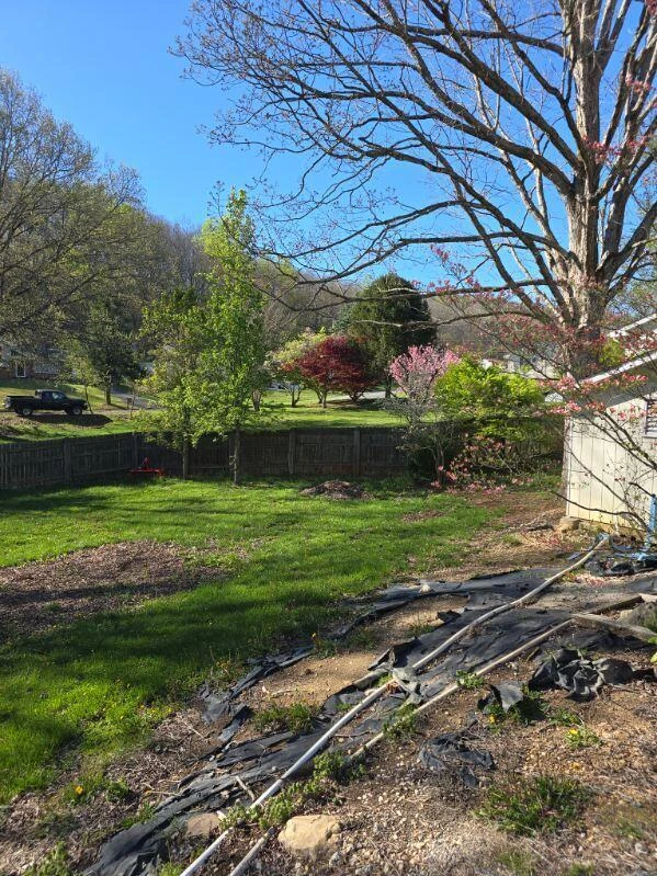 1407 Russell DR - Photo 11