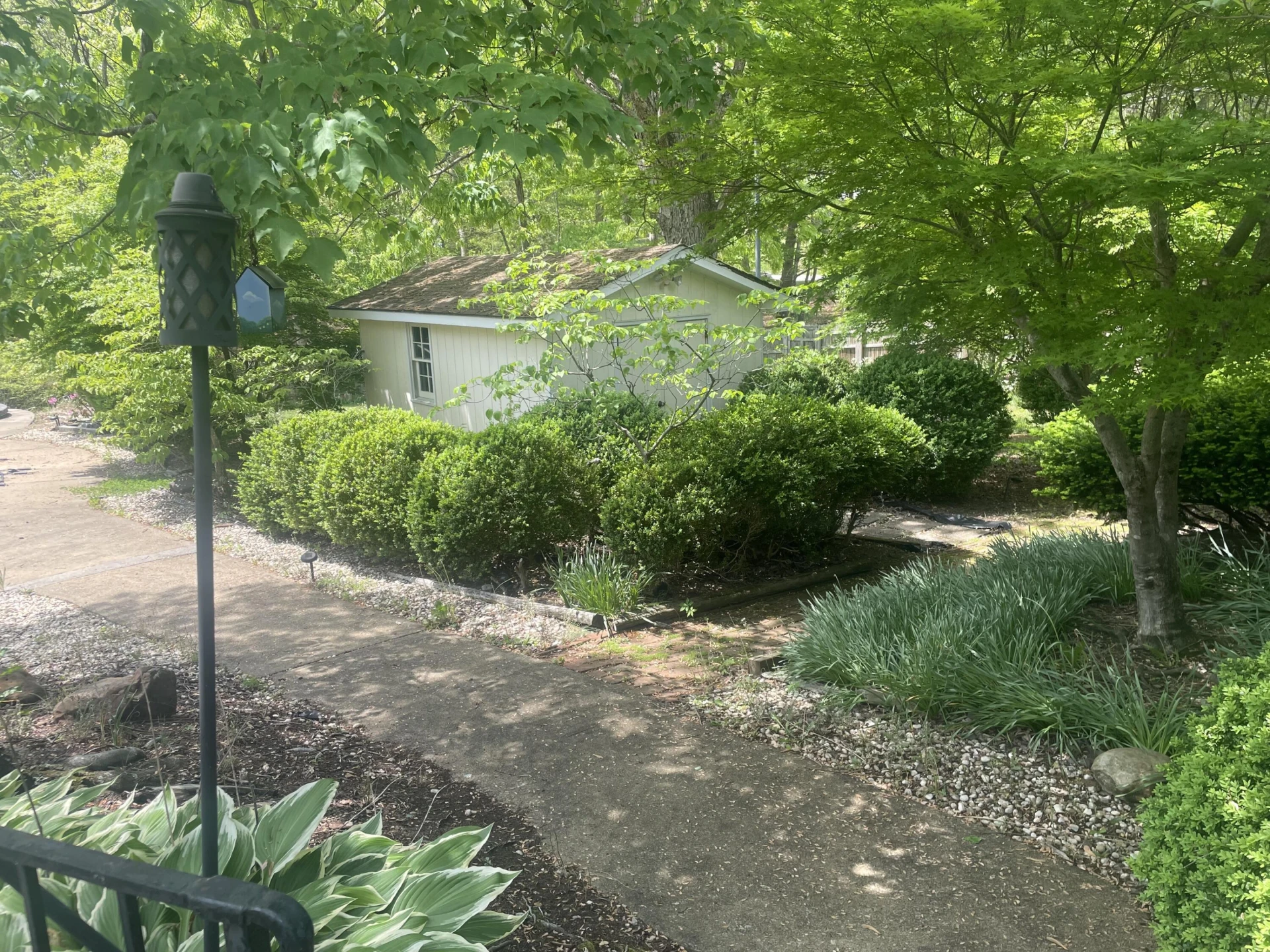 1407 Russell DR - Photo 6