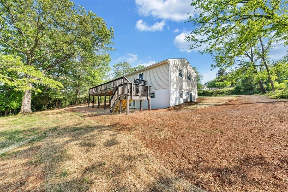 851 Short ST - Photo 37