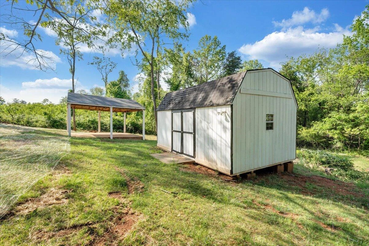 851 Short ST - Photo 42