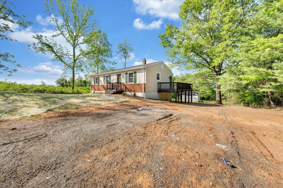 851 Short ST - Photo 49