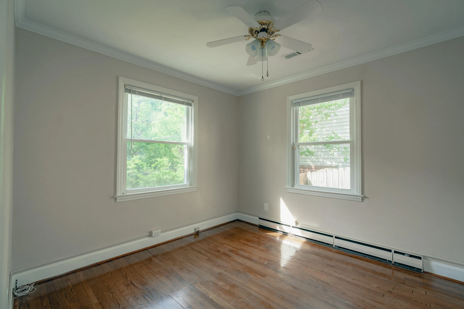 2509 Sweetbrier AVE - Photo 19