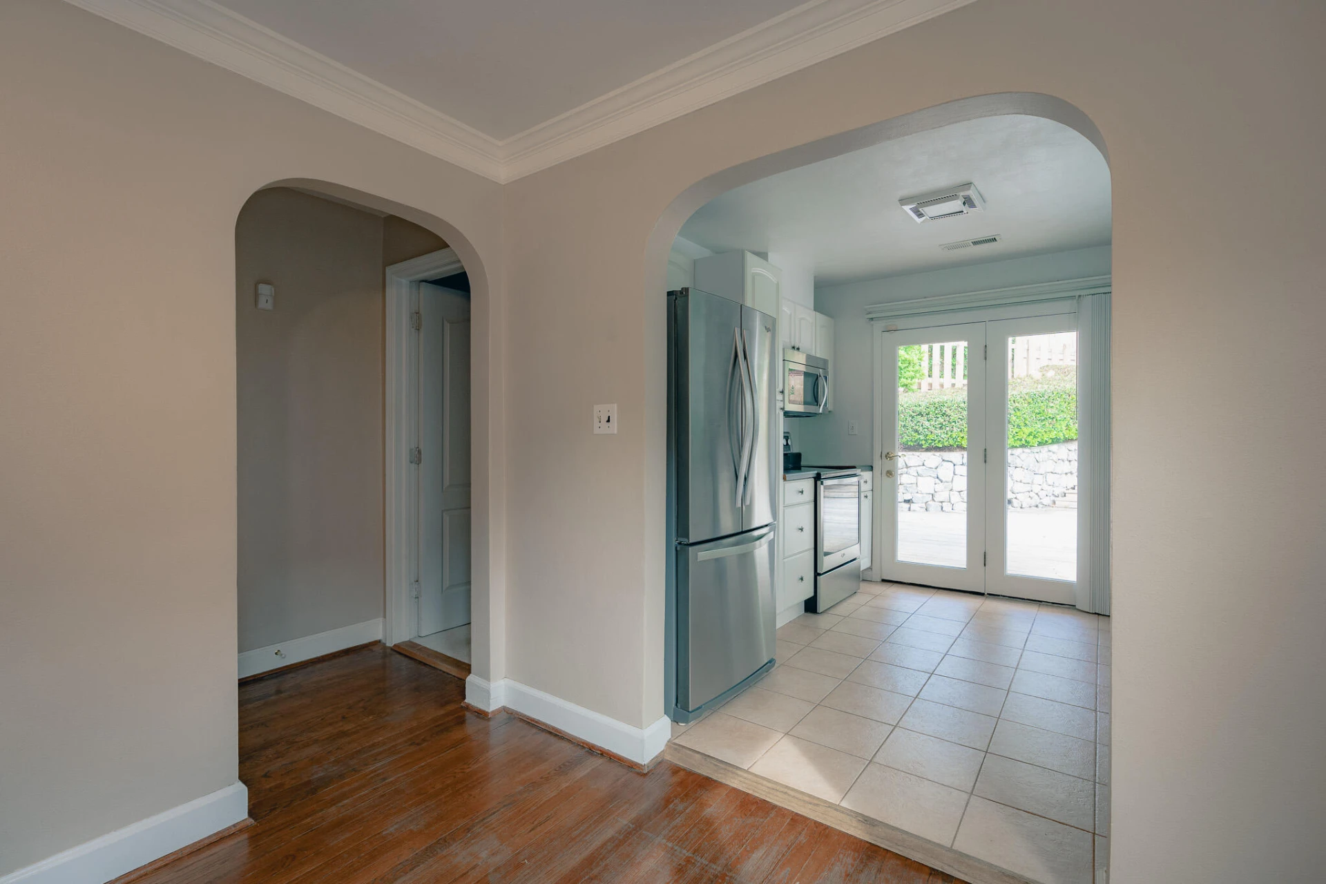 2509 Sweetbrier AVE - Photo 9