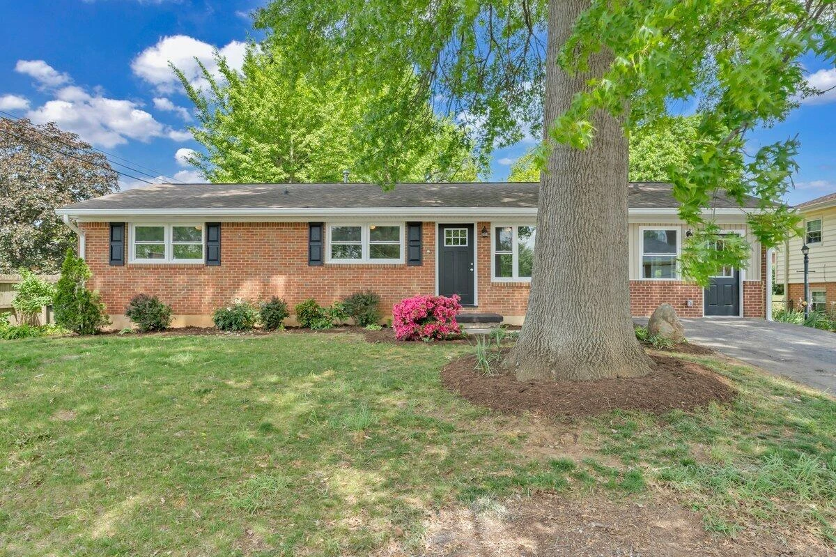 4107 Hazelridge RD
