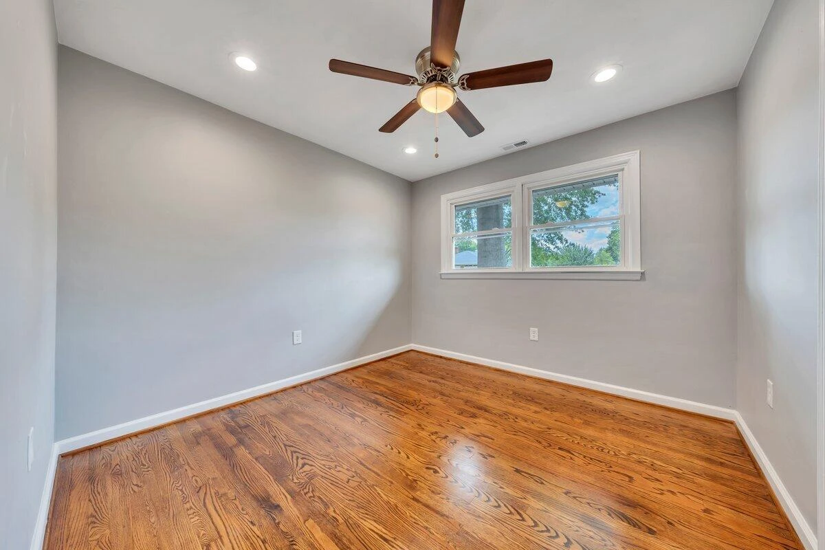 4107 Hazelridge RD - Photo 22