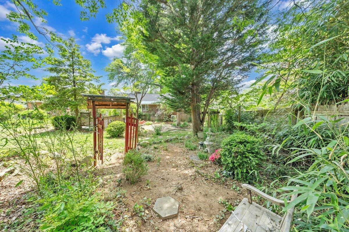 4107 Hazelridge RD - Photo 42
