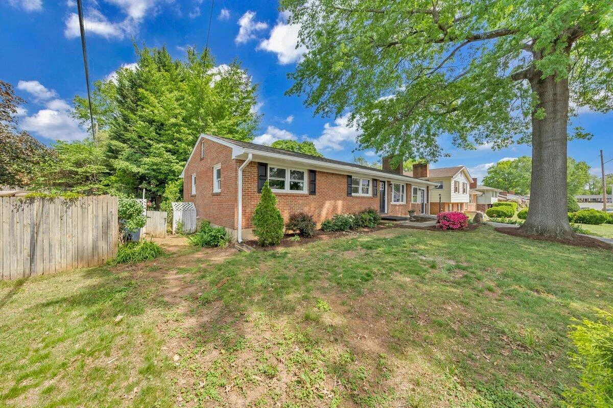 4107 Hazelridge RD - Photo 50
