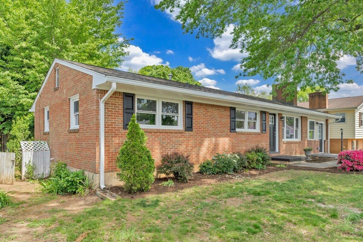 4107 Hazelridge RD - Photo 51
