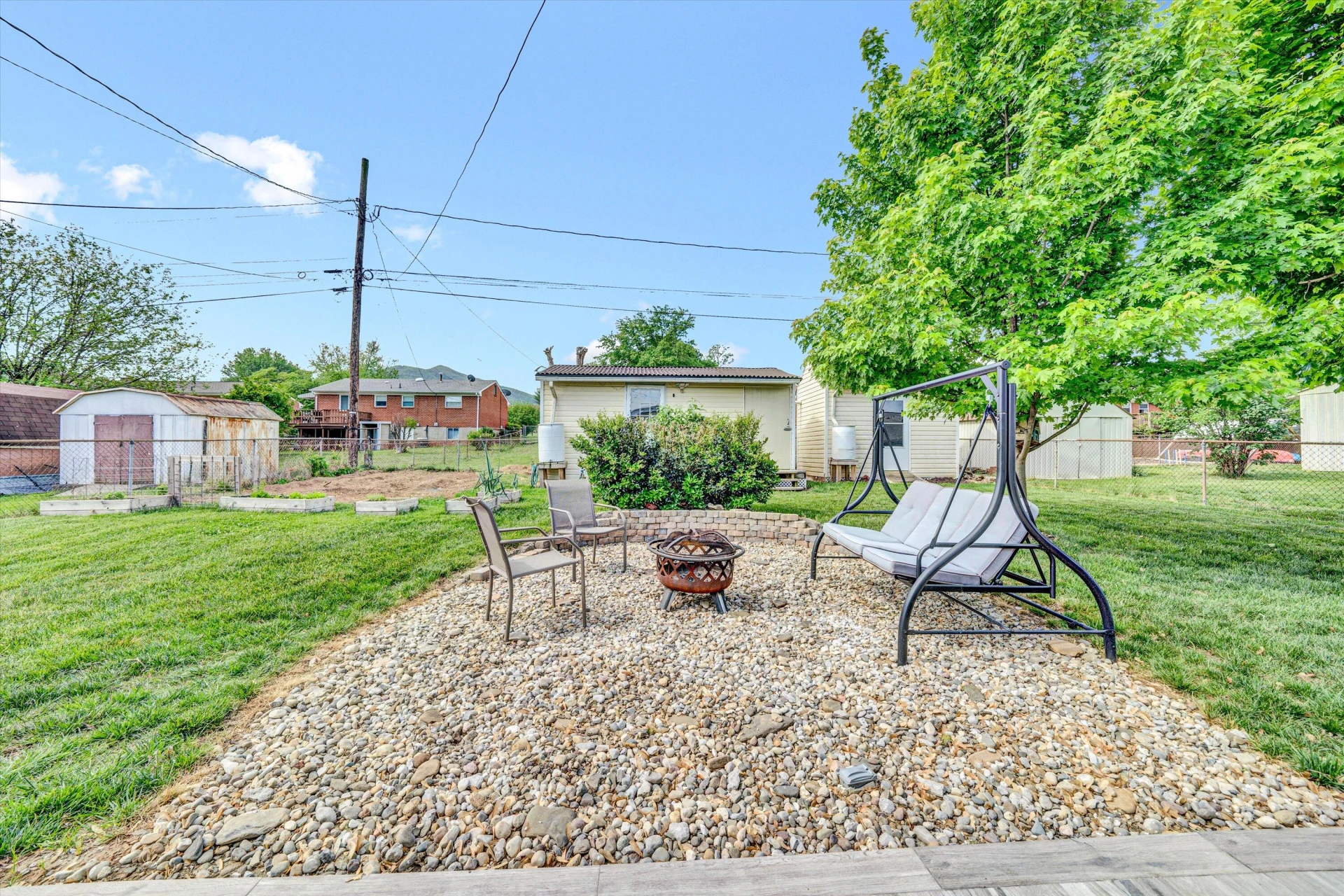 1426 Deacon ST - Photo 30
