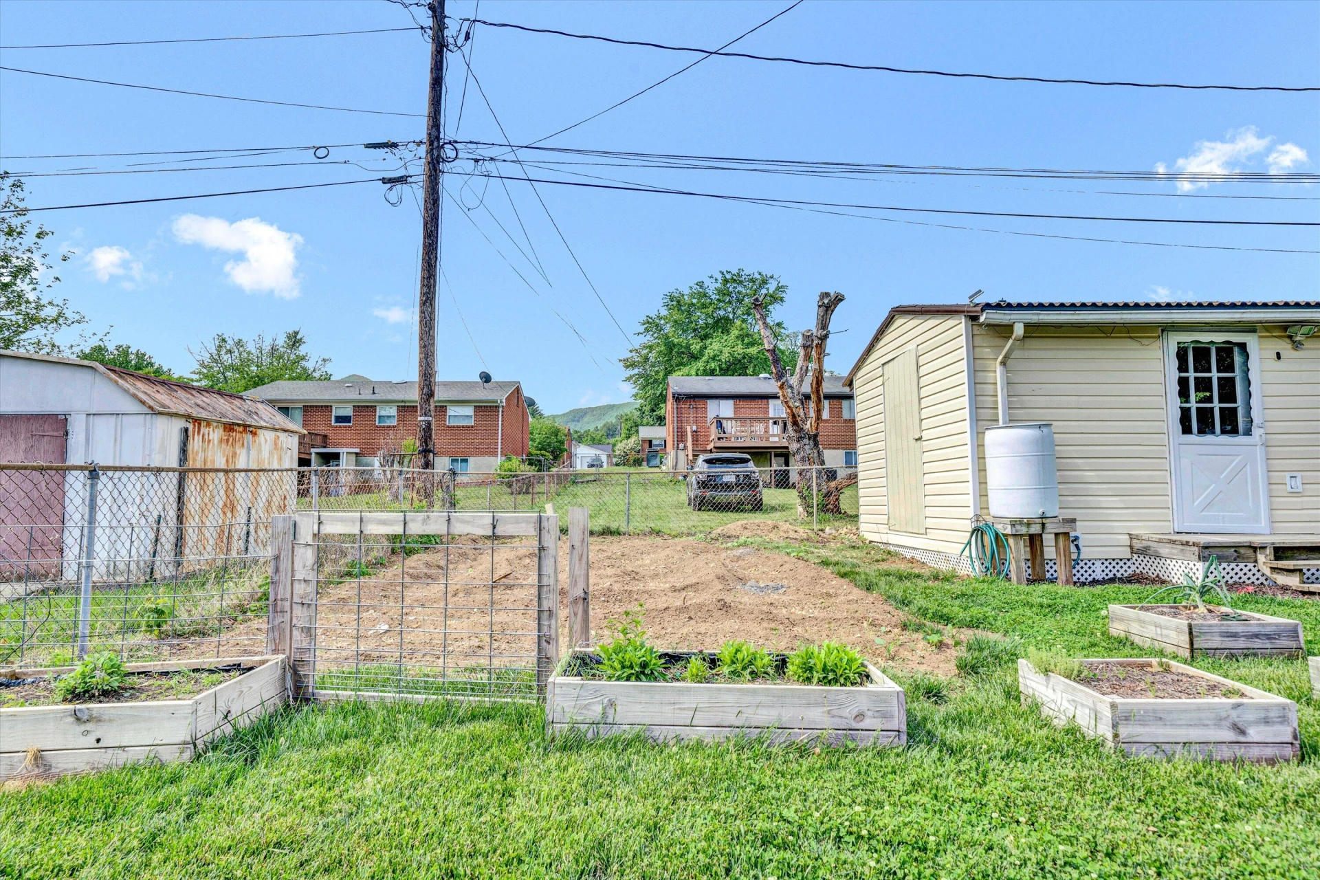 1426 Deacon ST - Photo 33