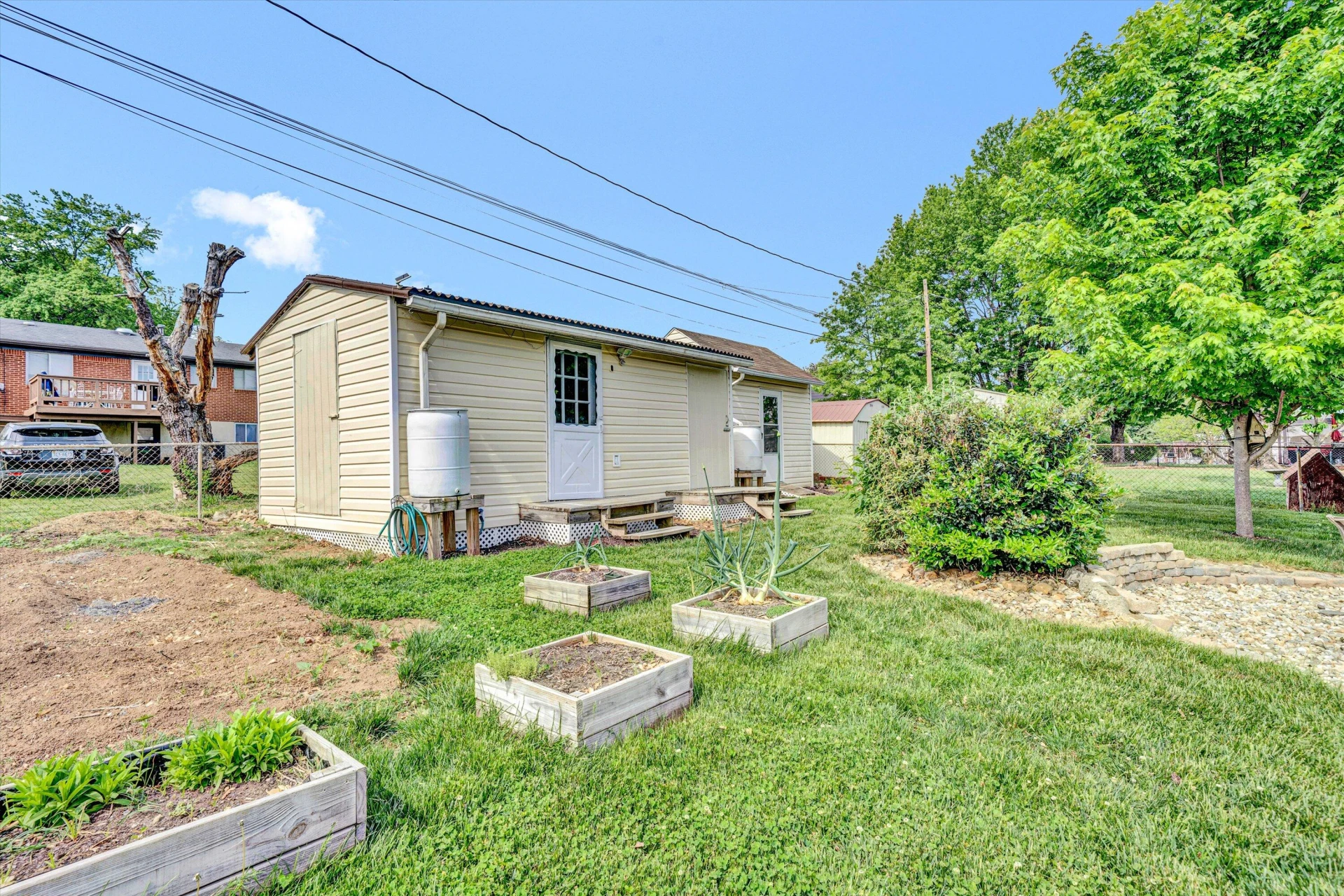 1426 Deacon ST - Photo 34