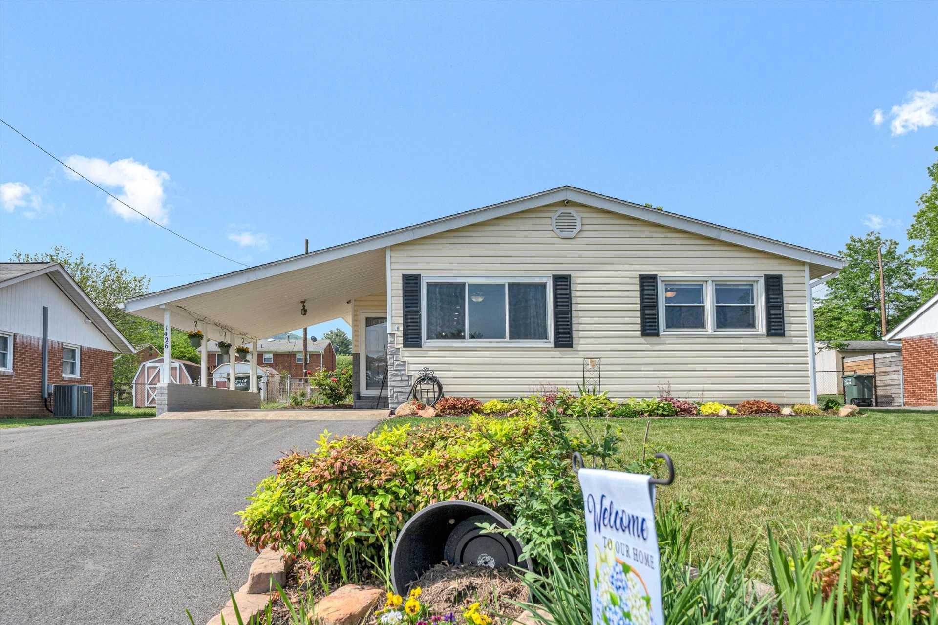 1426 Deacon ST - Photo 36