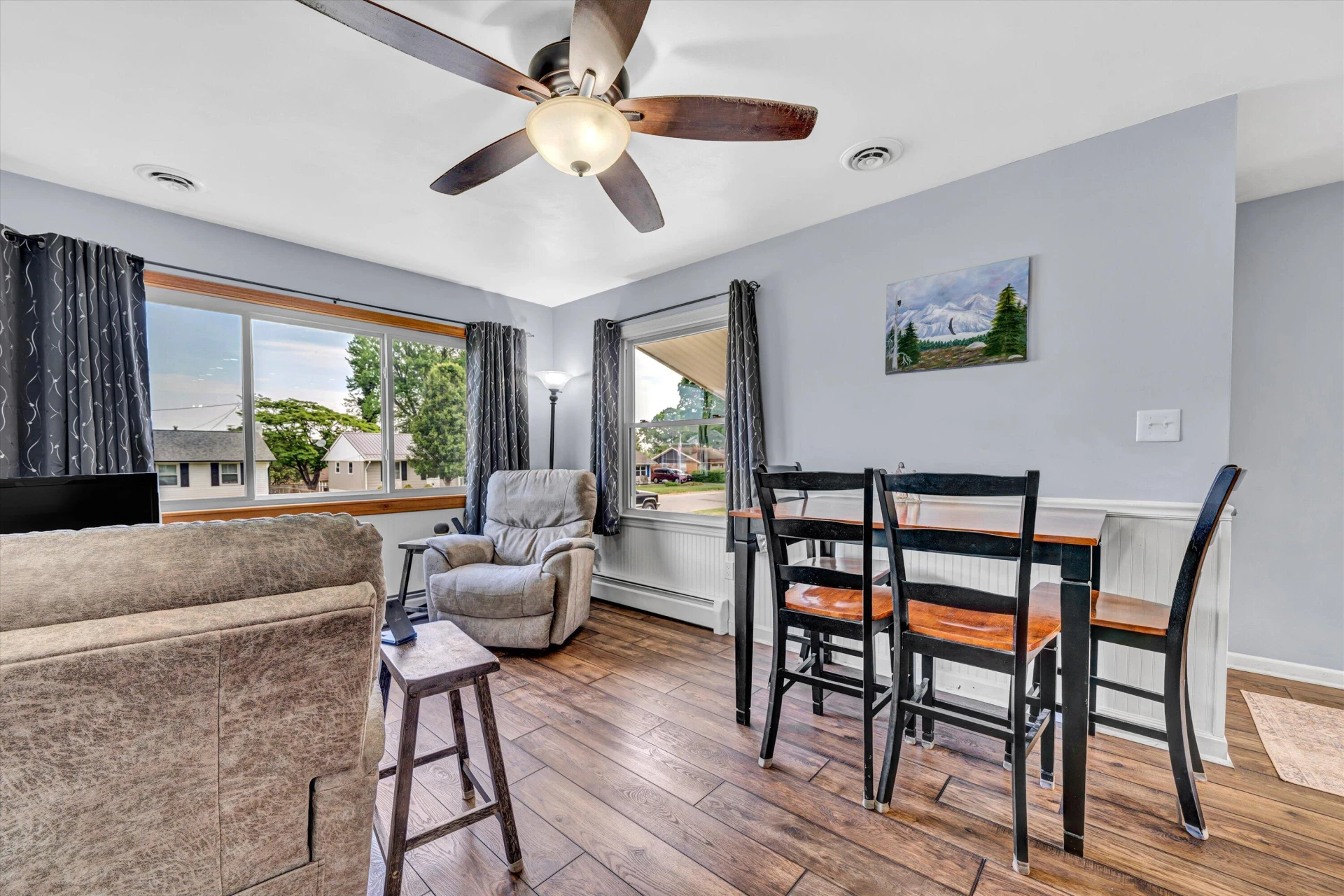 1426 Deacon ST - Photo 6