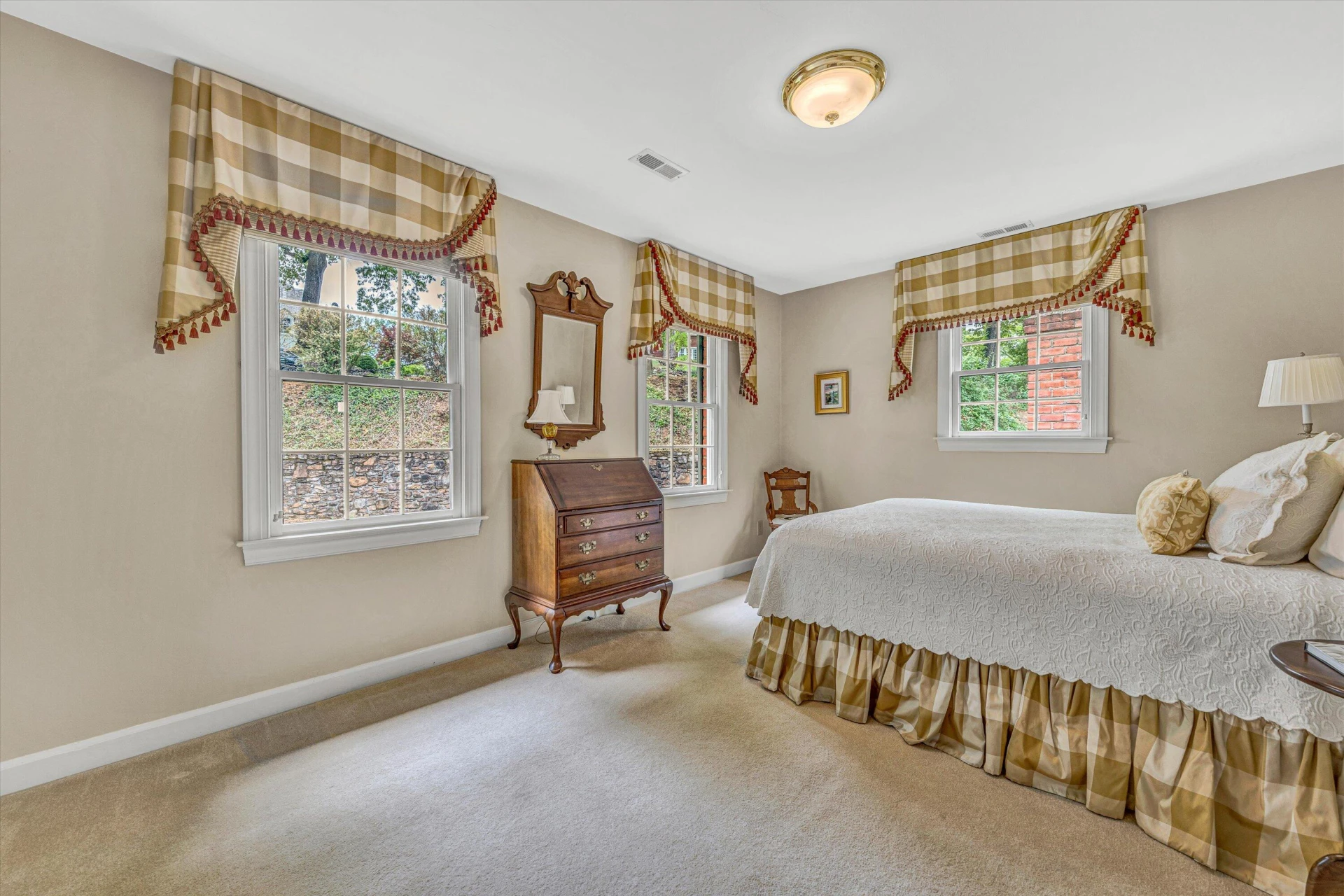 835 Wildwood RD - Photo 27