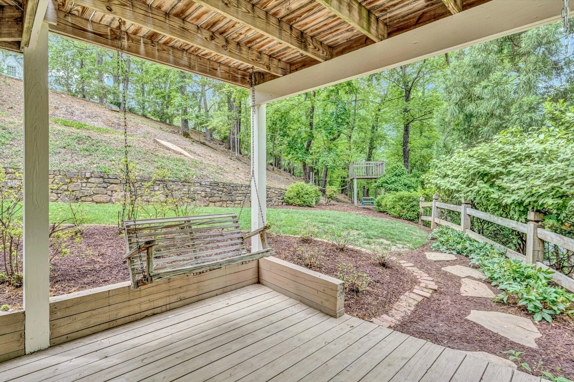 835 Wildwood RD - Photo 42