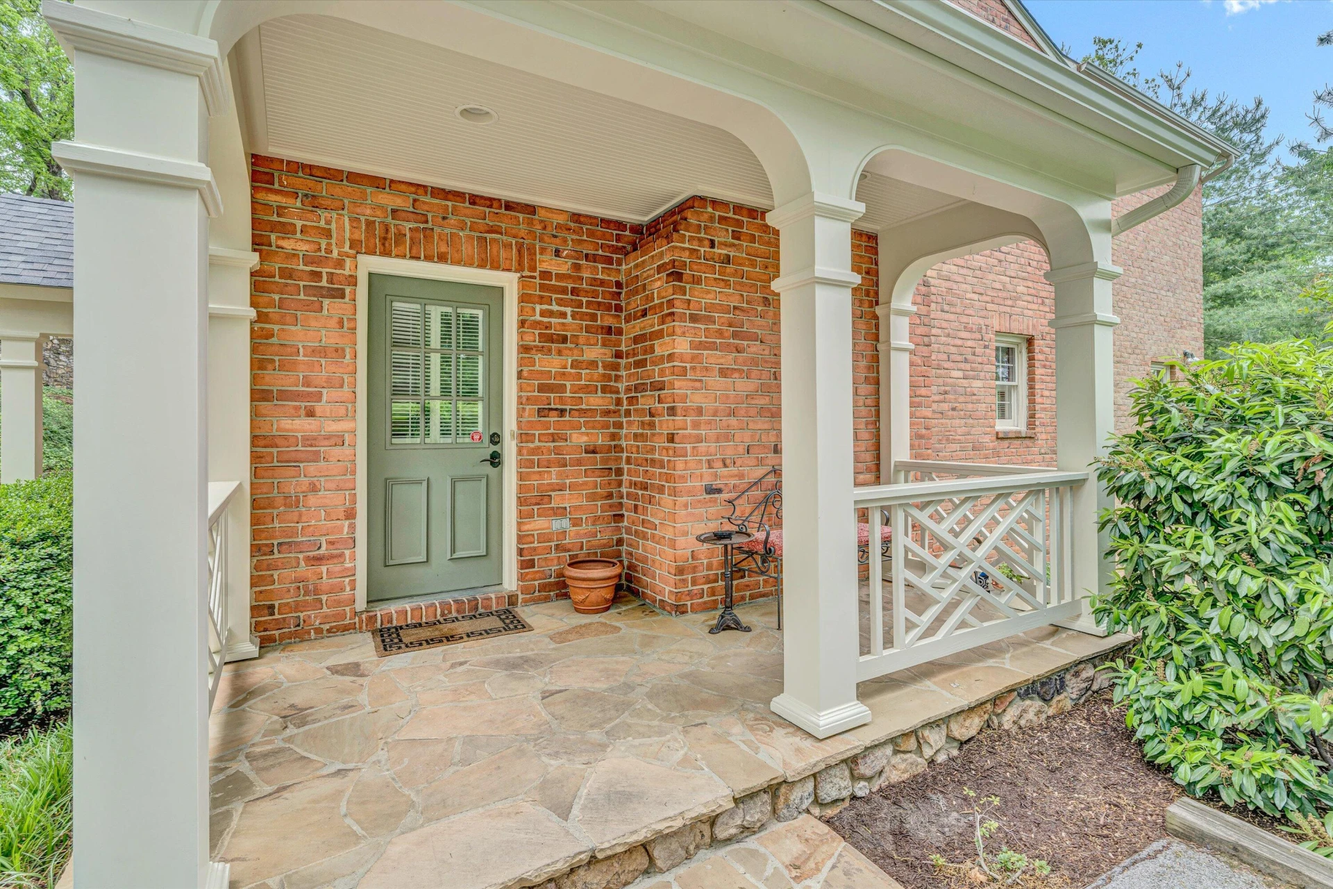 835 Wildwood RD - Photo 7