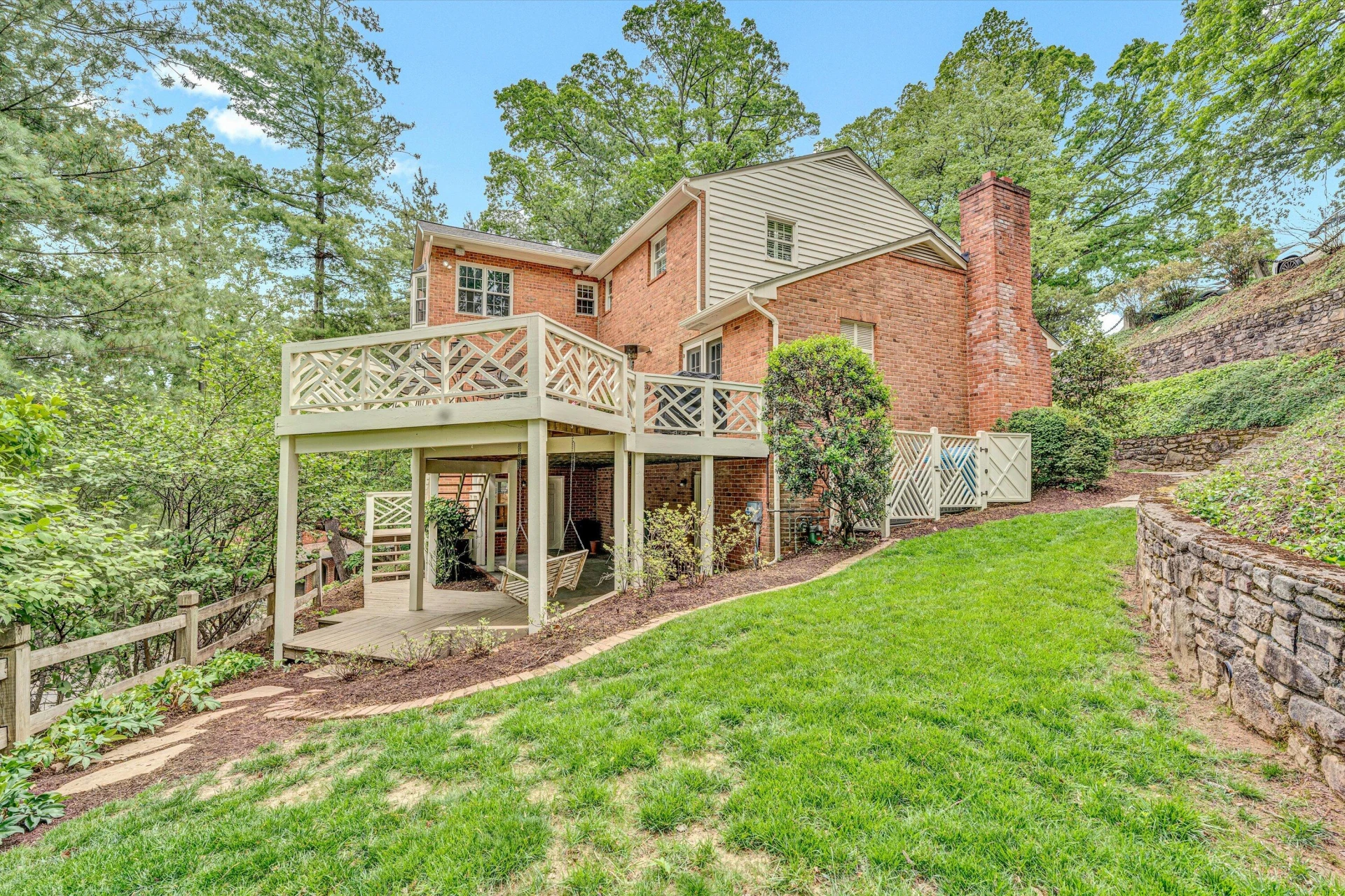835 Wildwood RD - Photo 43