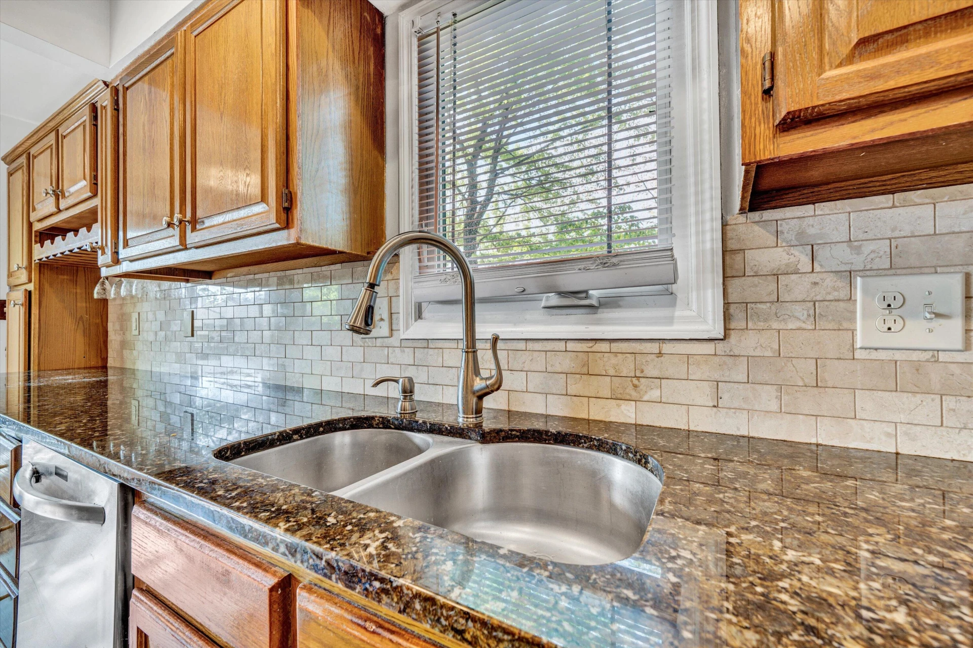 117 Windward DR - Photo 13