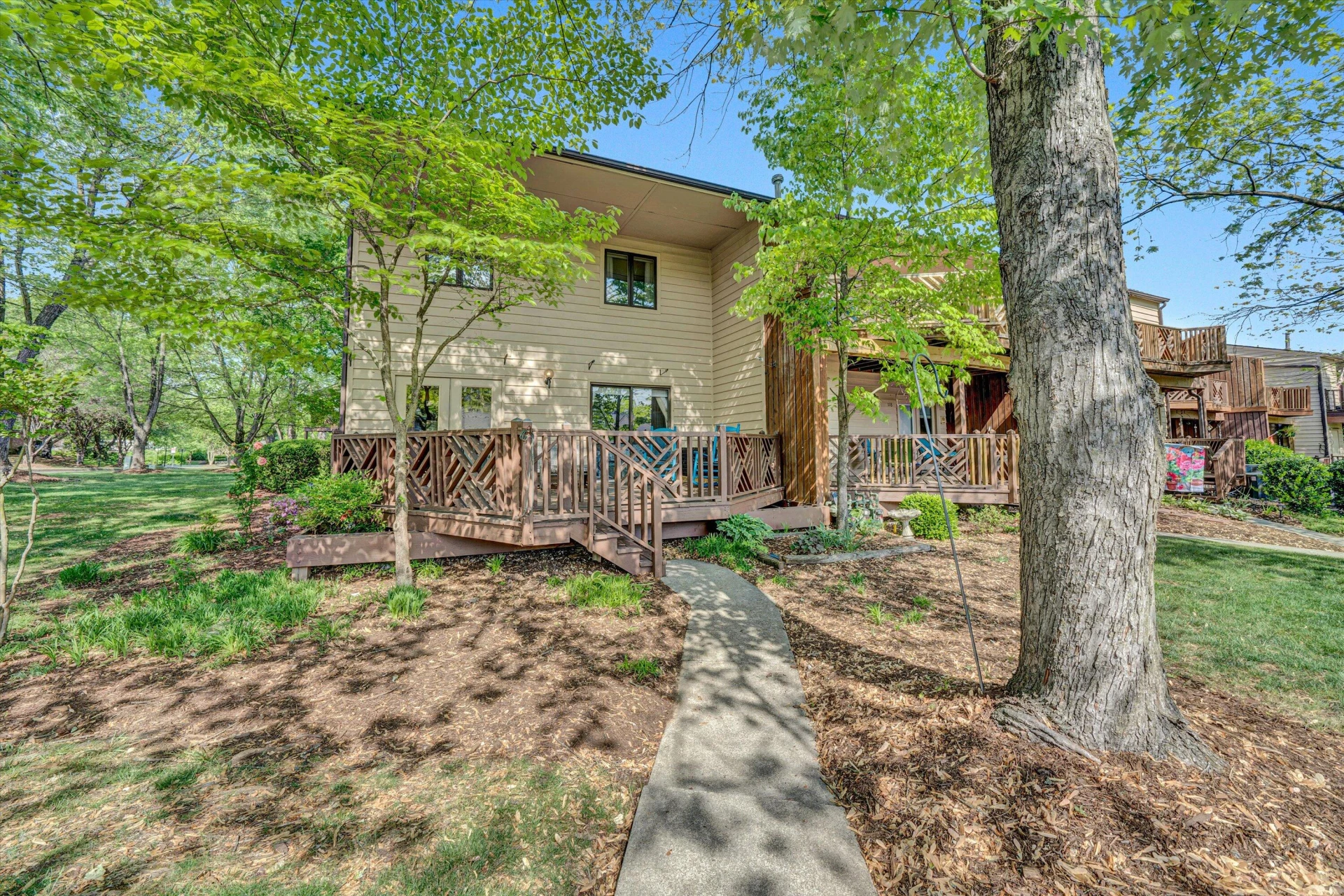 117 Windward DR - Photo 33