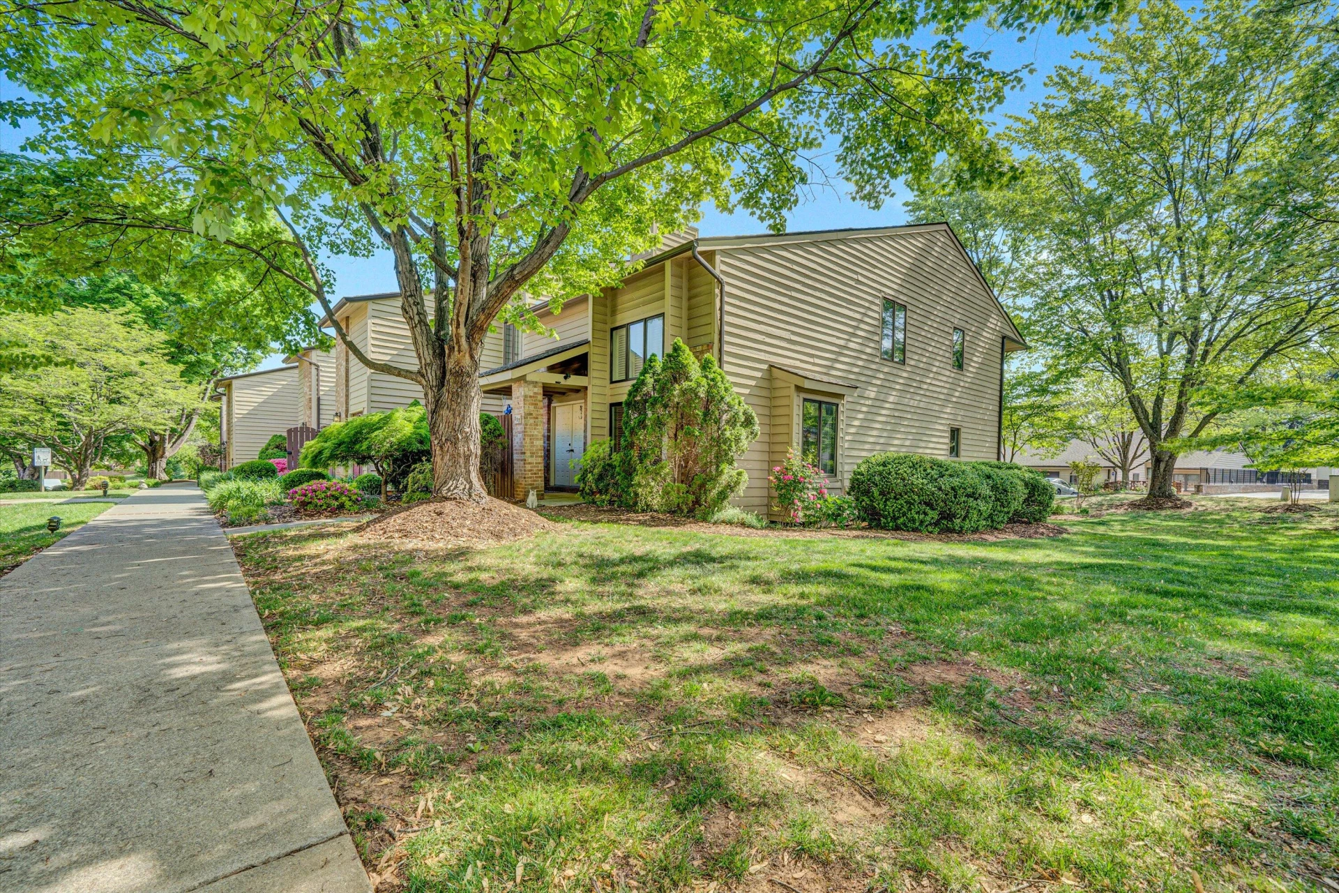 117 Windward DR - Photo 34