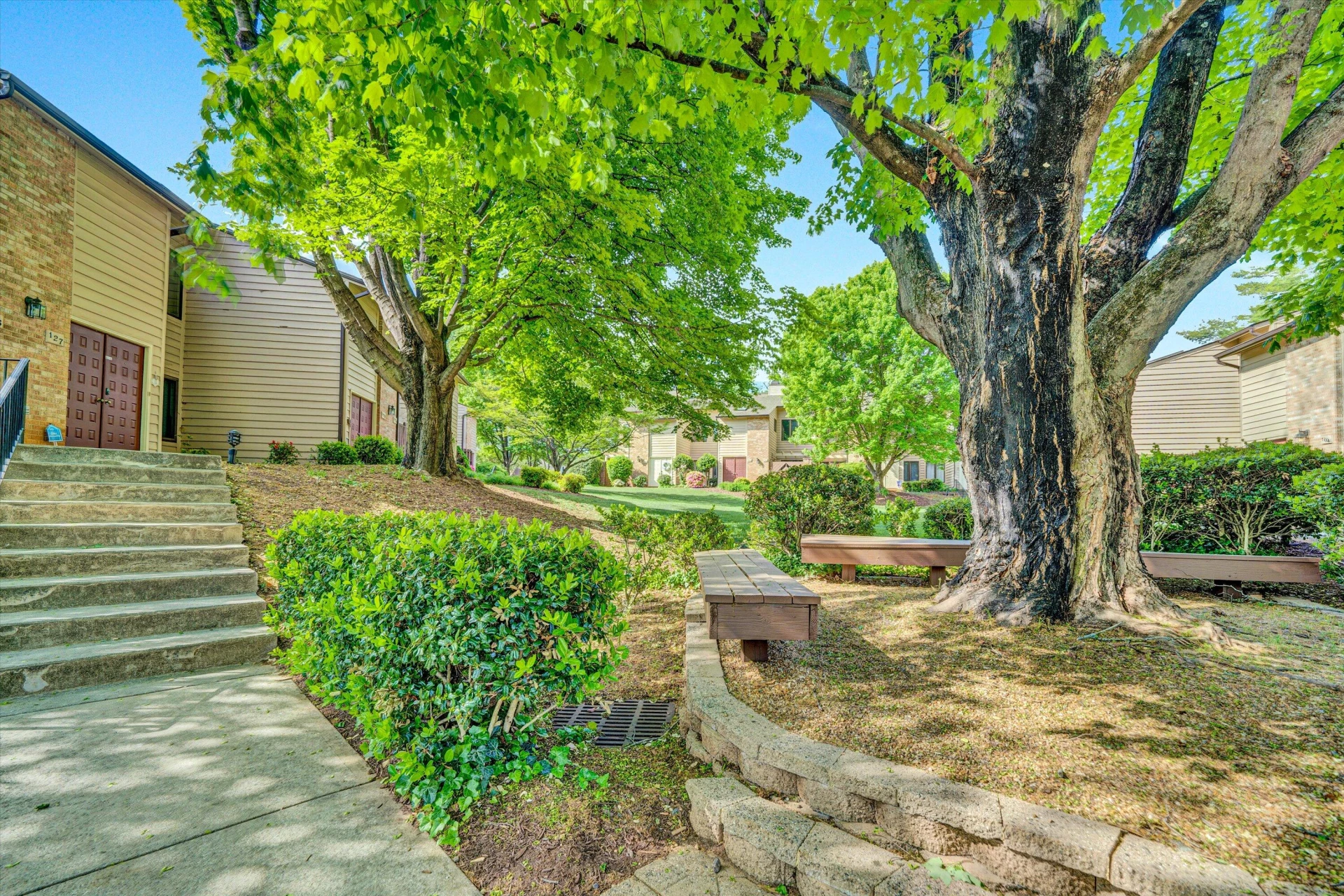 117 Windward DR - Photo 36