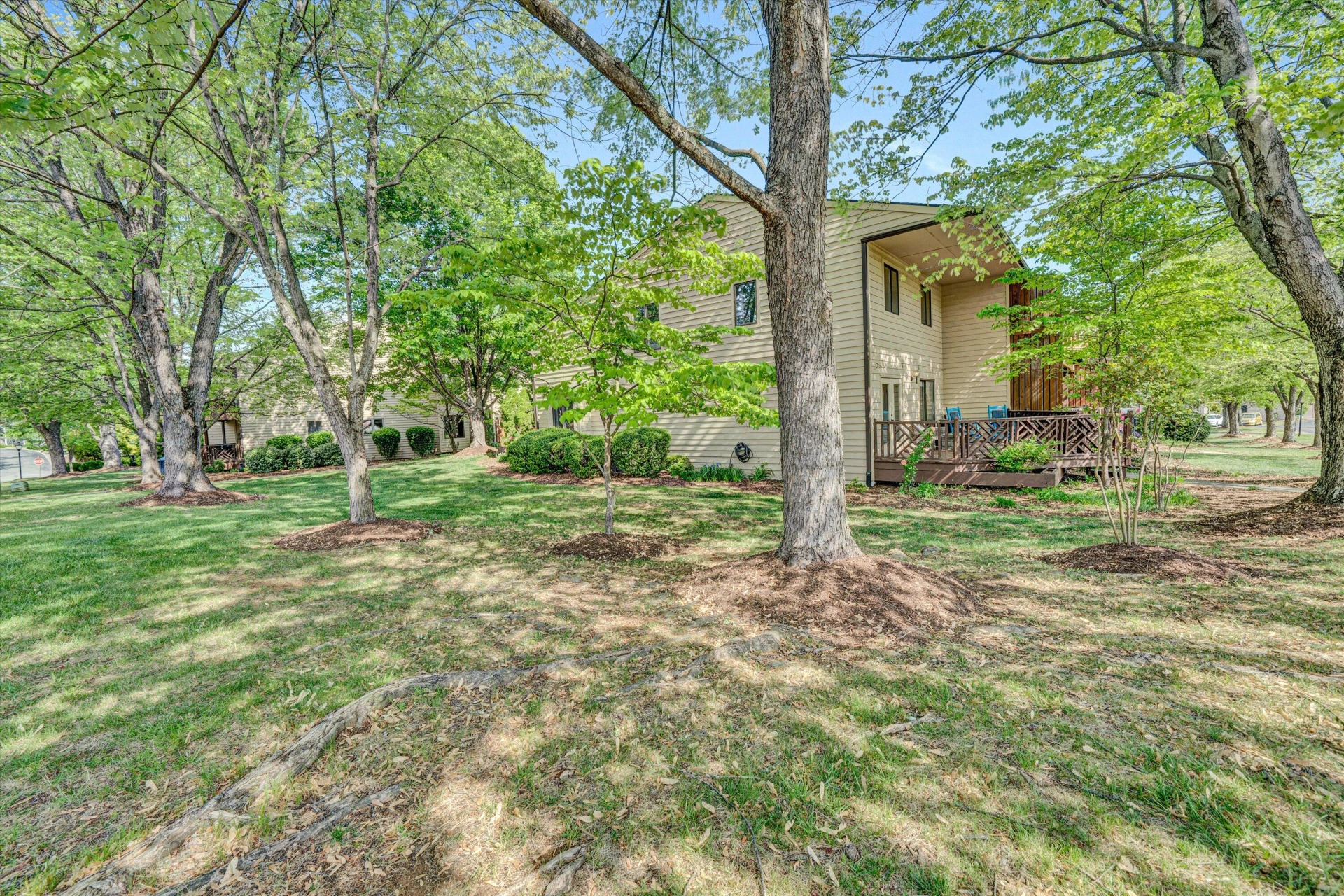 117 Windward DR - Photo 37