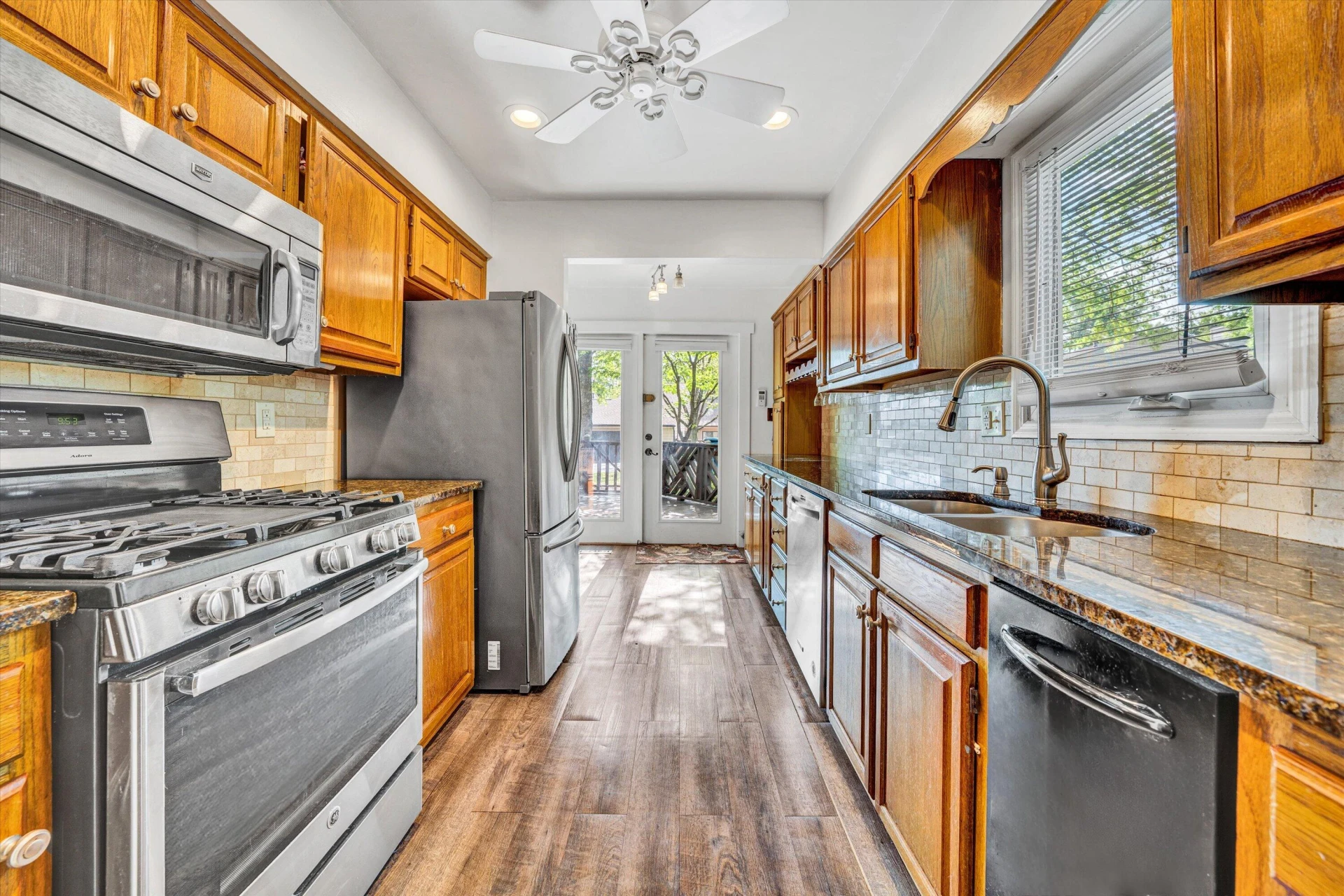 117 Windward DR - Photo 12
