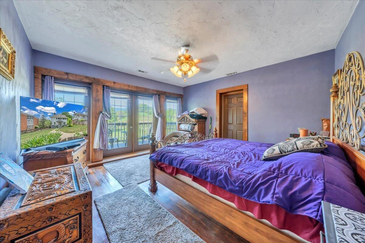 6185 Bent Mountain RD - Photo 27