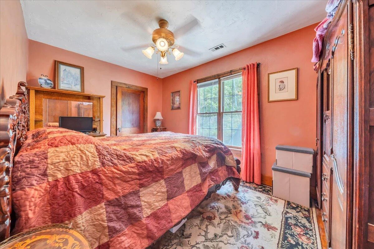 6185 Bent Mountain RD - Photo 31