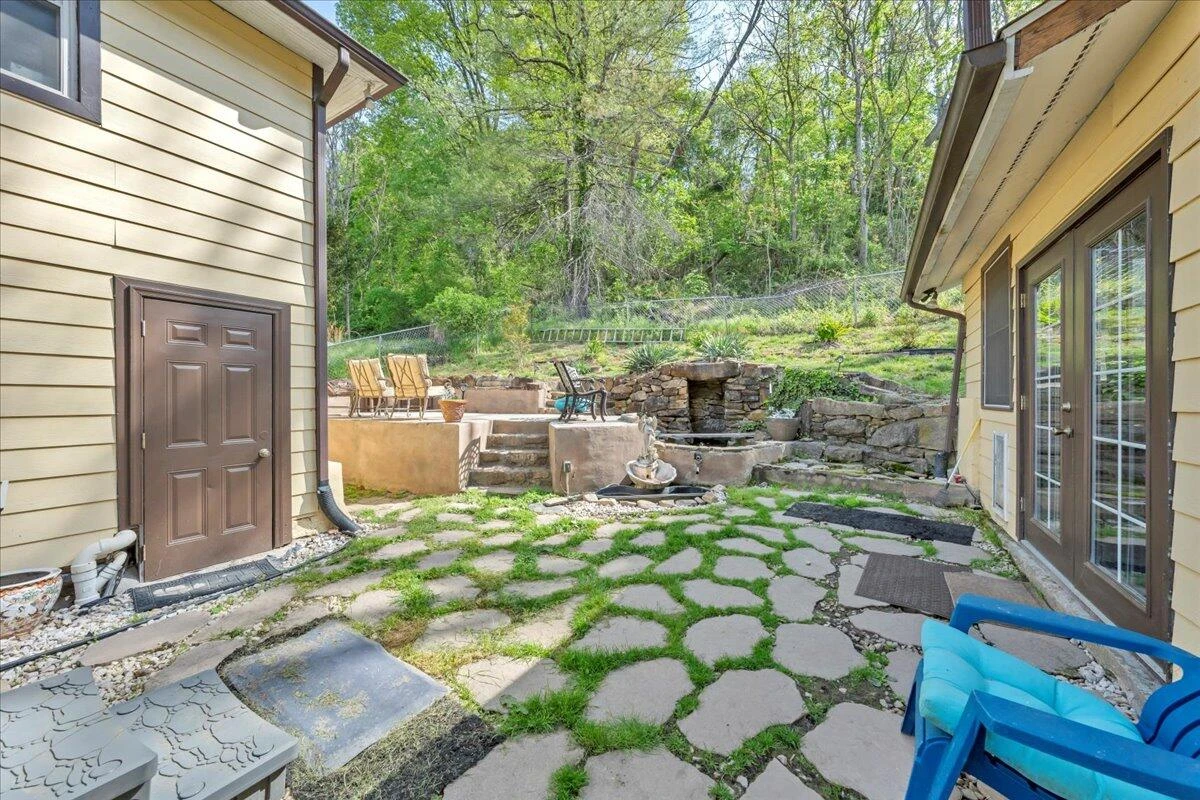 6185 Bent Mountain RD - Photo 42