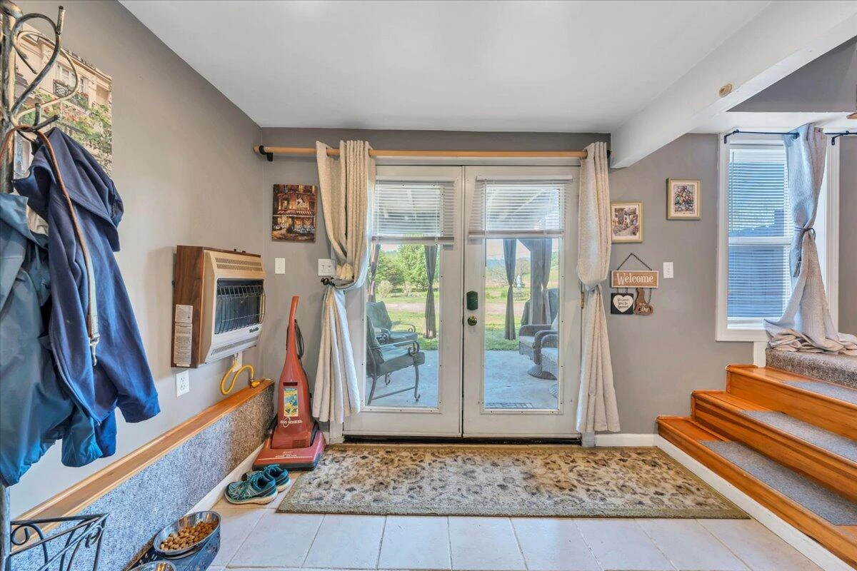 6185 Bent Mountain RD - Photo 44