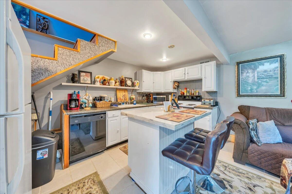 6185 Bent Mountain RD - Photo 47