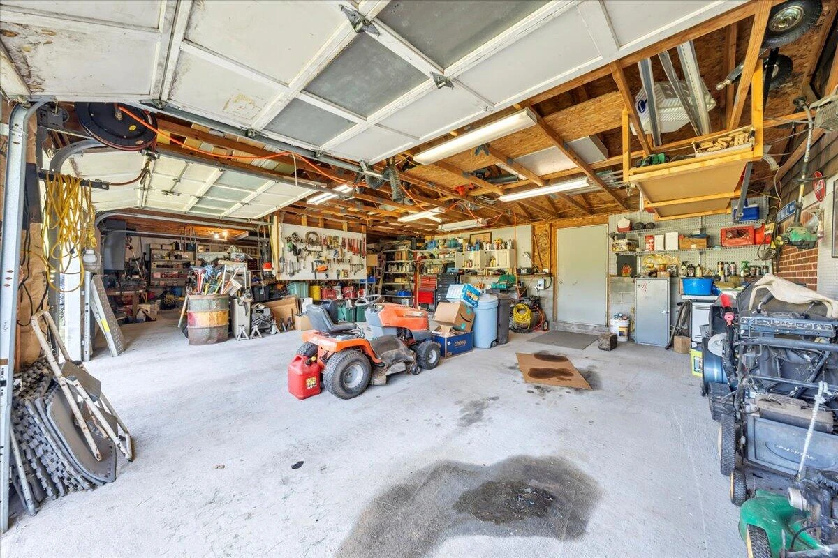 6185 Bent Mountain RD - Photo 70