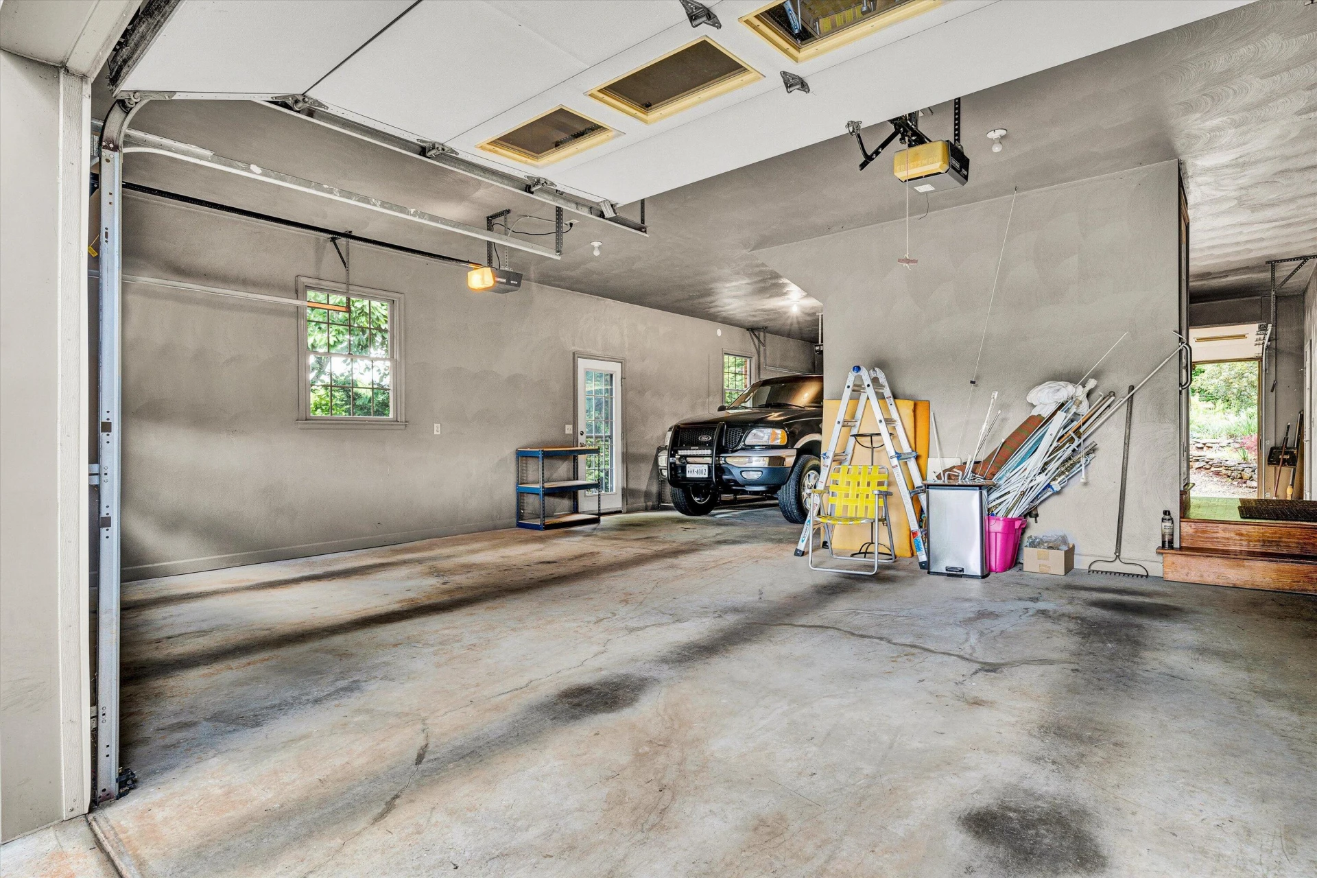 5531 Bethlehem RD - Photo 25