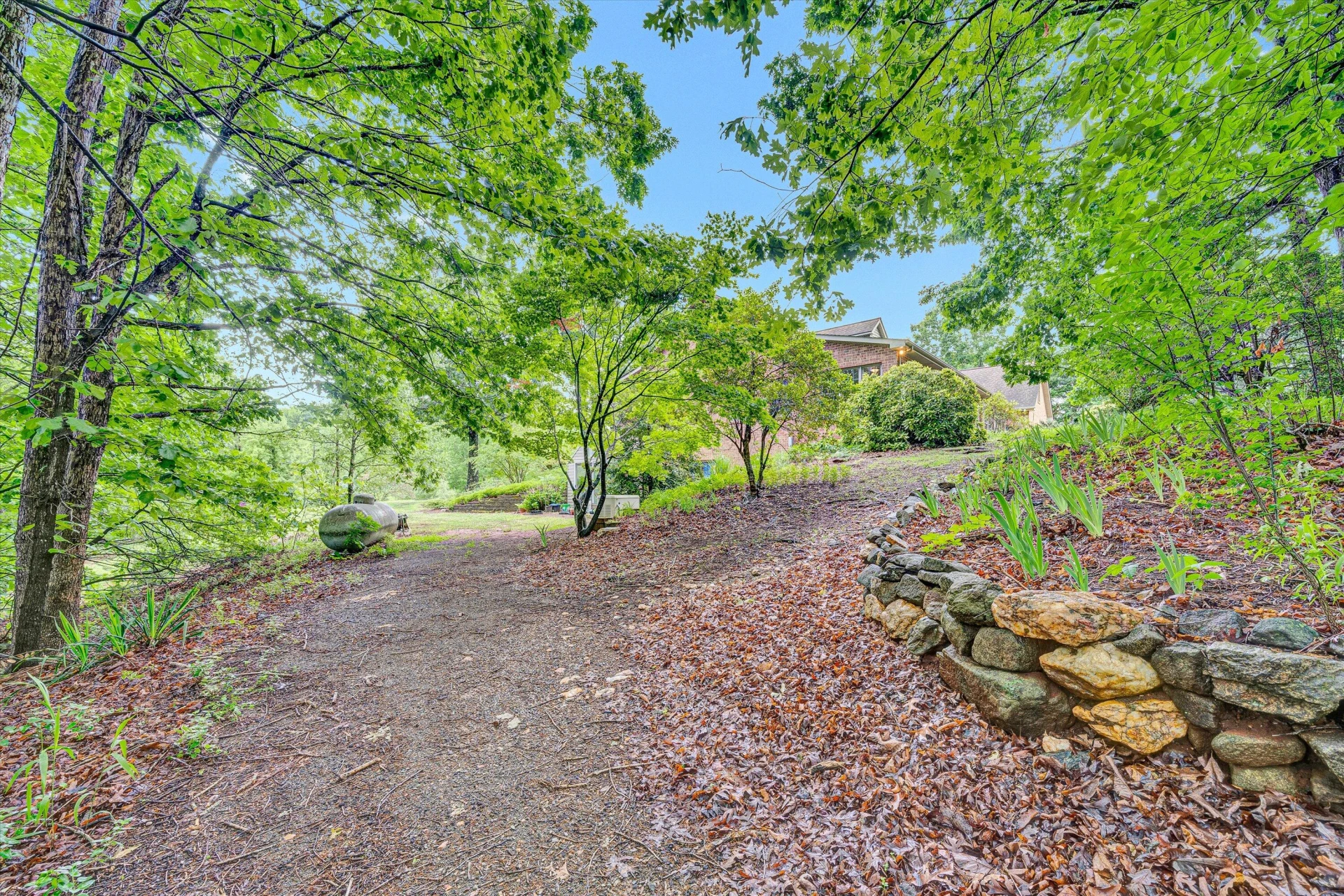5531 Bethlehem RD - Photo 59
