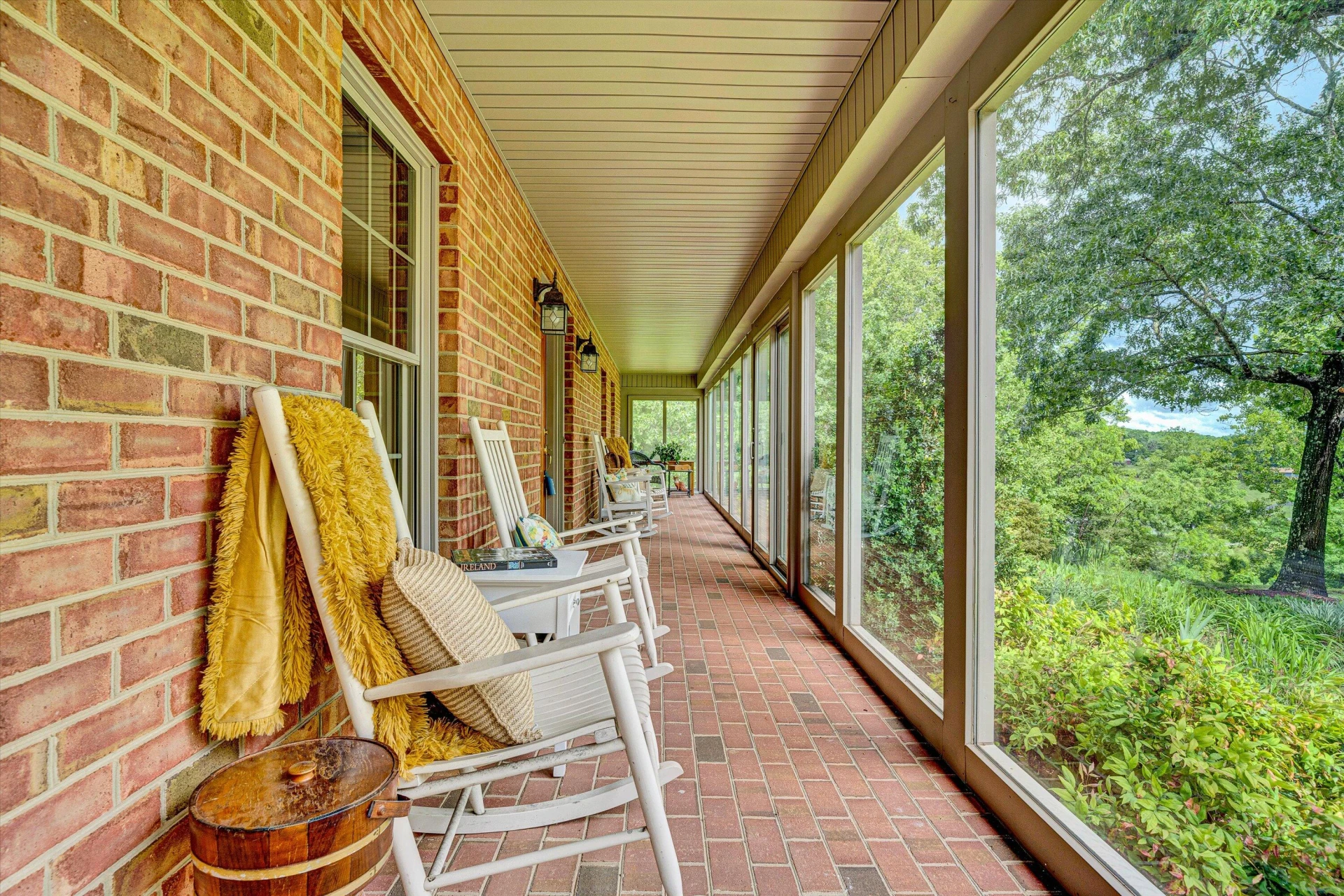 5531 Bethlehem RD - Photo 8