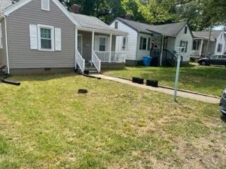 946 Kellogg AVE - Photo 3