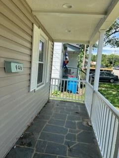 946 Kellogg AVE - Photo 9